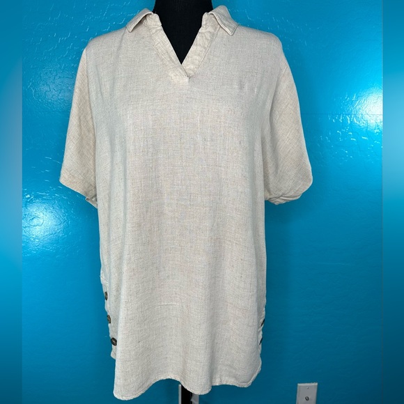 Chicos Women's popover top Short sleeve Beige Sz 2/L side buttons - Picture 7 of 11